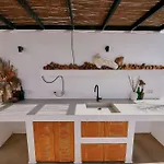 Casa Del Aljibe - La Casa