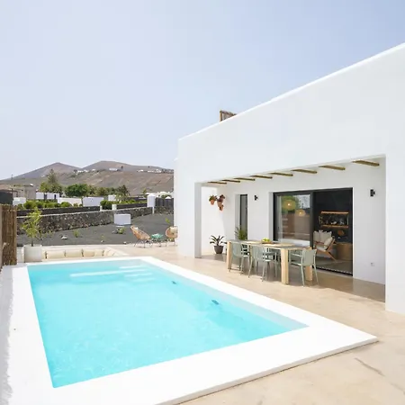 Casa Del Aljibe - La Casa La Asomada (Lanzarote)