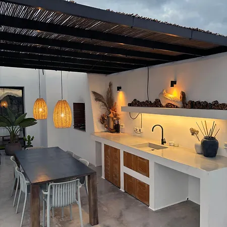 Casa Del Aljibe - La Casa Vila *