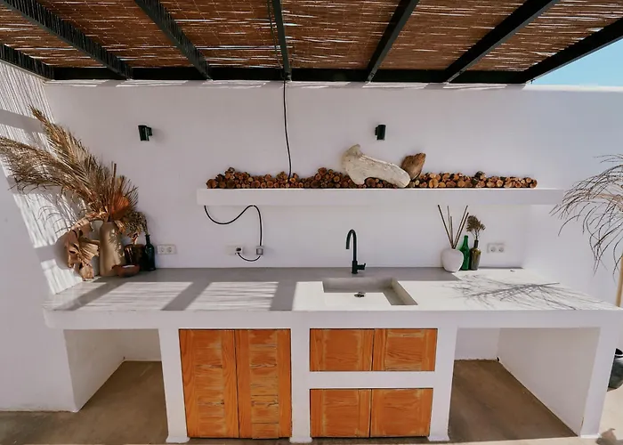 Casa Del Aljibe - La Casa