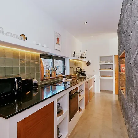 Casa Del Aljibe - La Casa * La Asomada