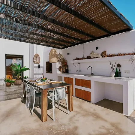 Casa Del Aljibe - La Casa *