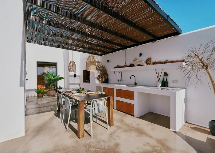 Casa Del Aljibe - La Casa *