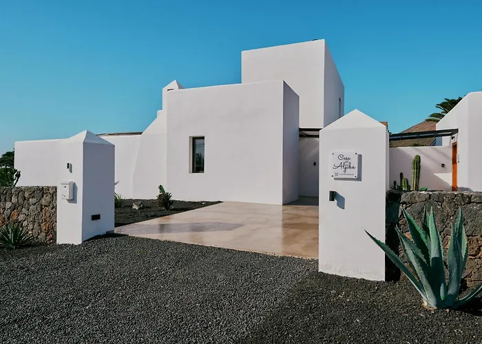 Casa Del Aljibe - La Casa *